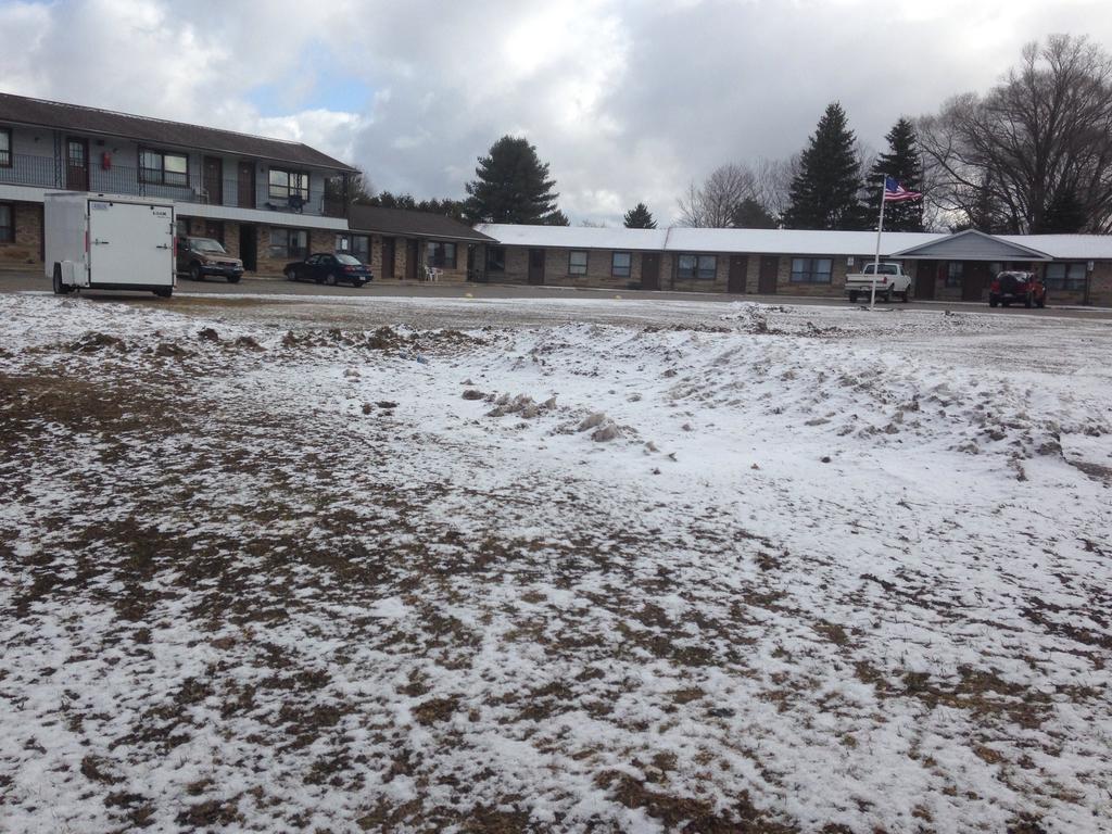 Timberly Motel ゲイロード エクステリア 写真