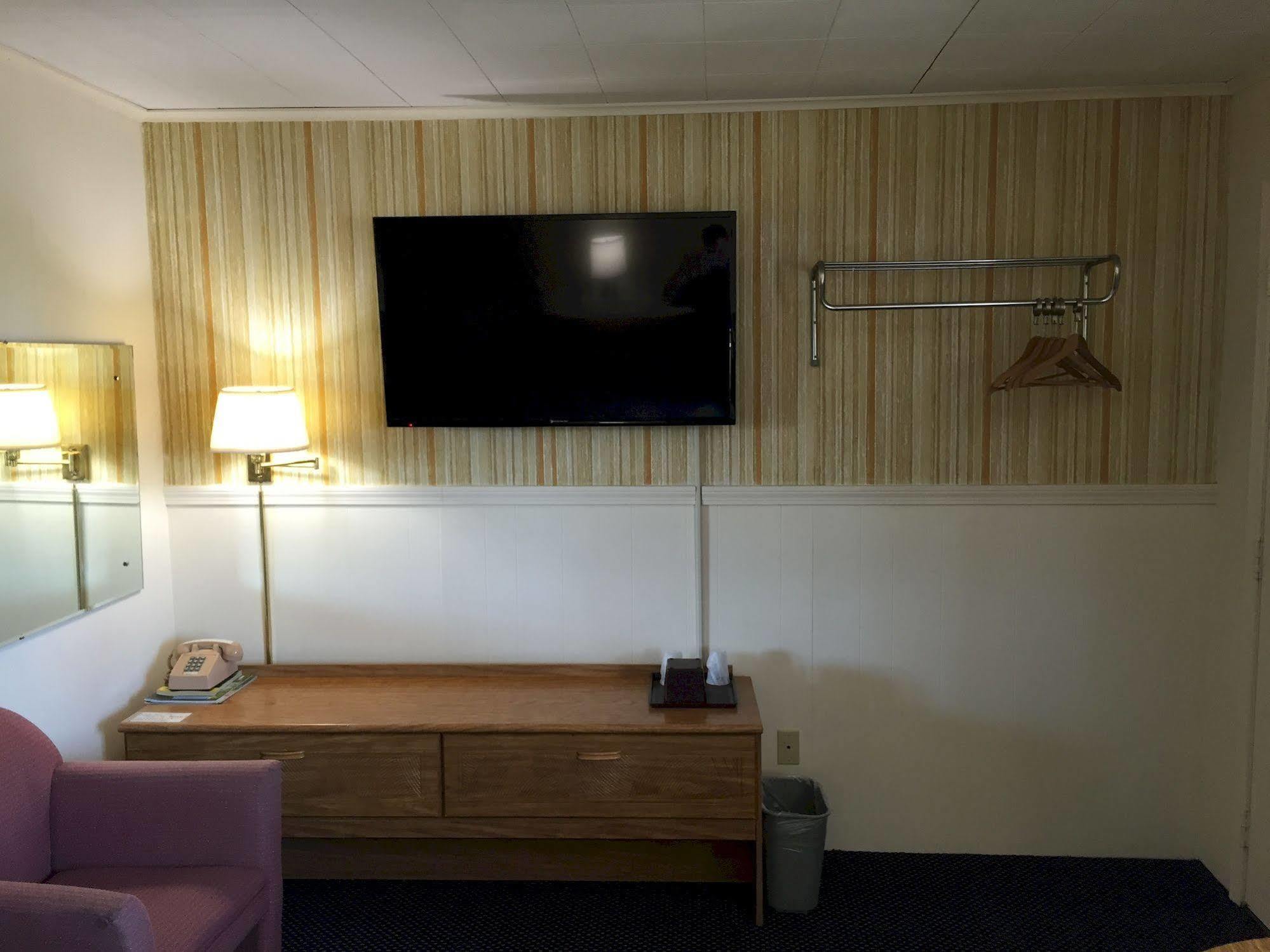 Timberly Motel ゲイロード エクステリア 写真