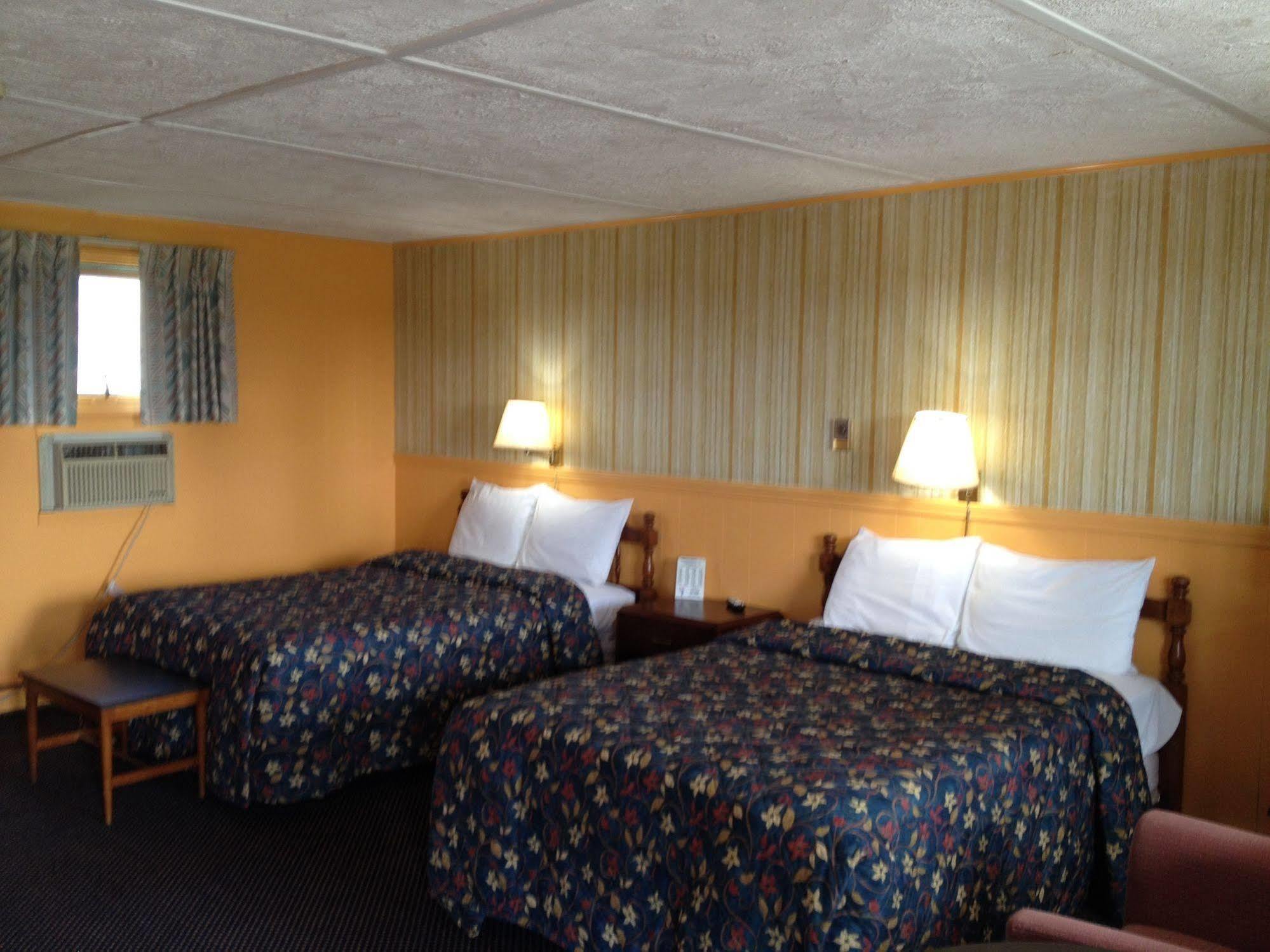Timberly Motel ゲイロード エクステリア 写真