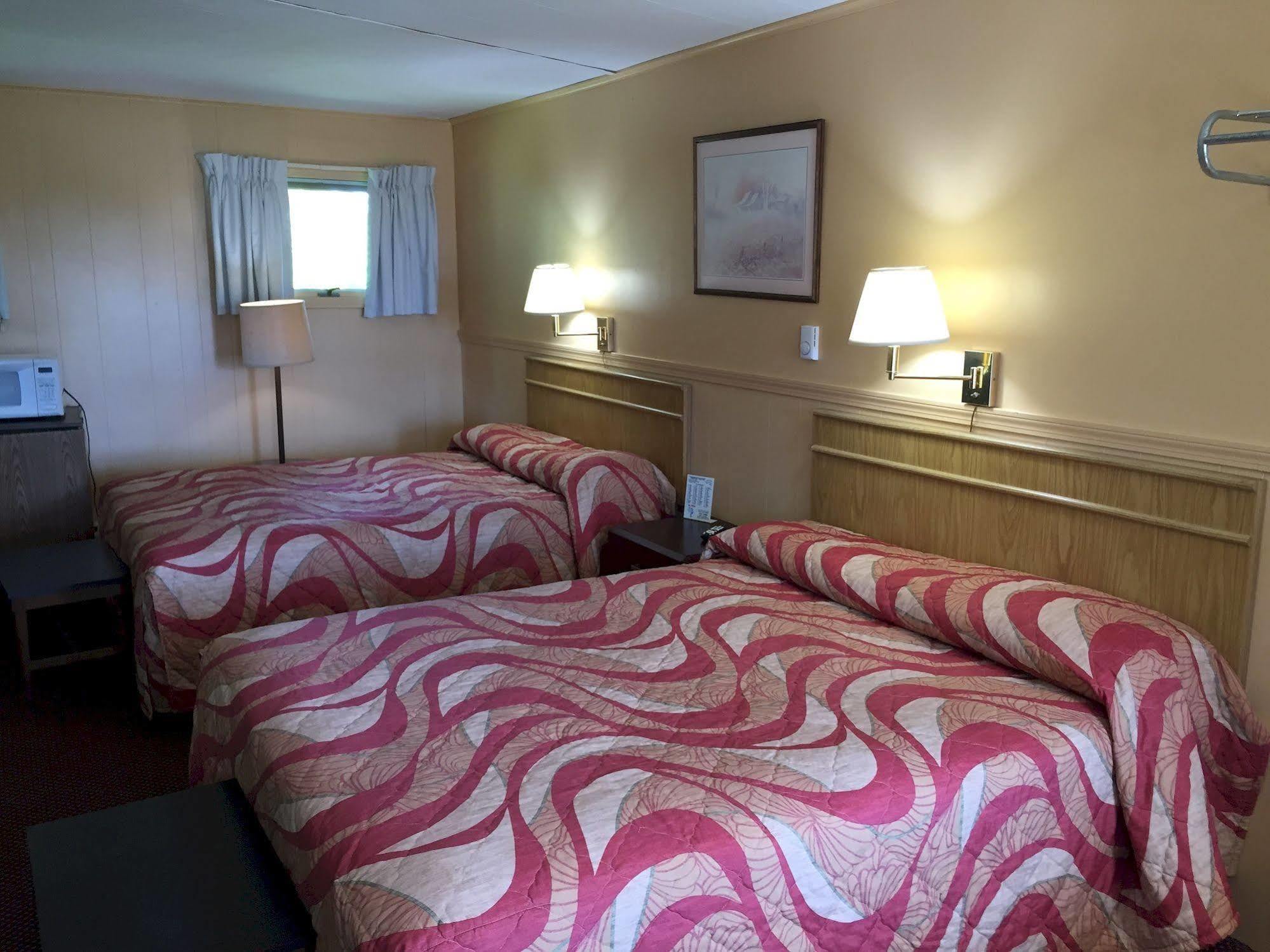 Timberly Motel ゲイロード エクステリア 写真