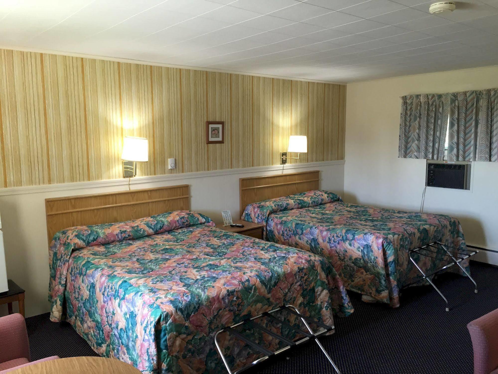 Timberly Motel ゲイロード エクステリア 写真